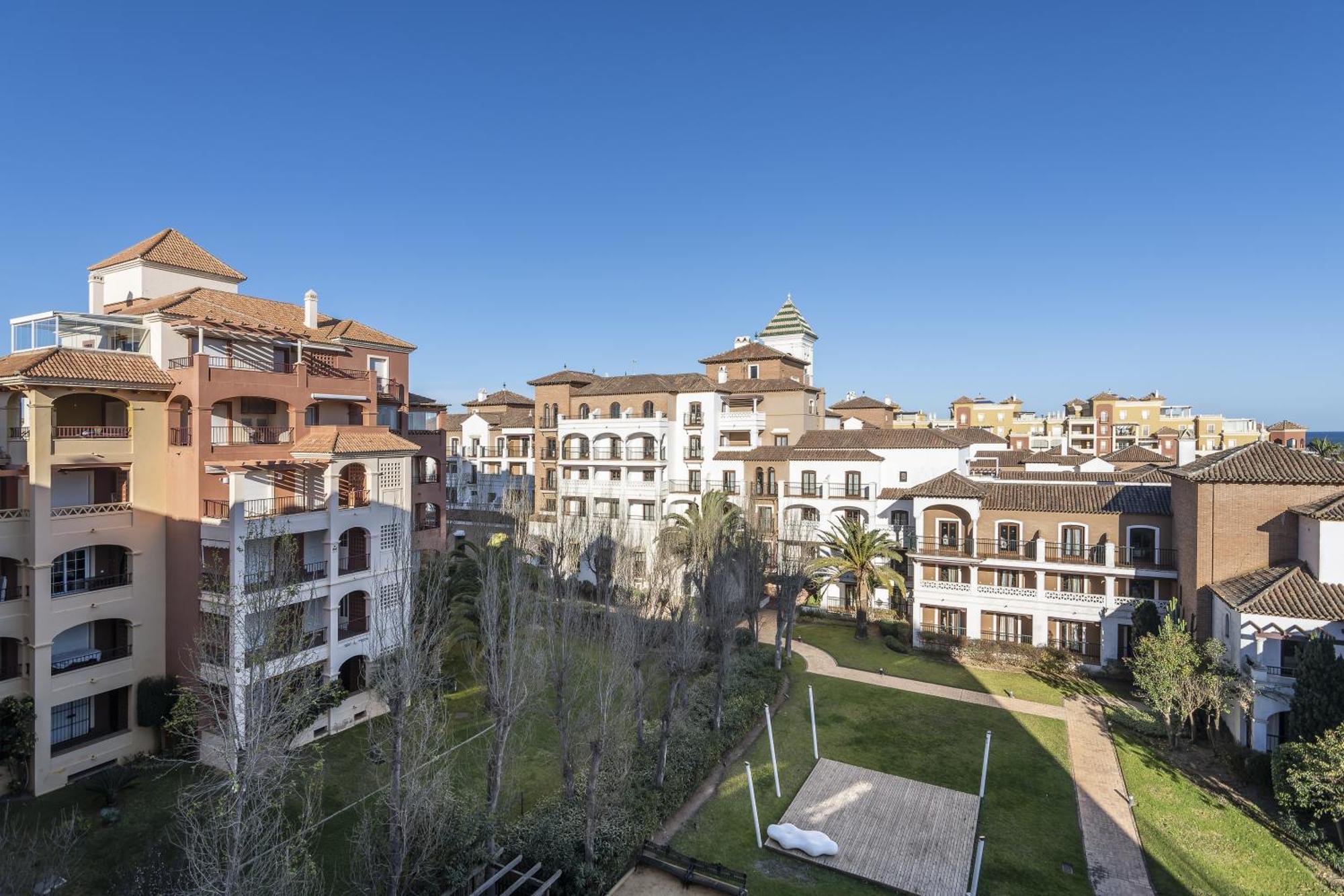 Gavilanes By H - Playa Hlhg72p72 * Isla Canela